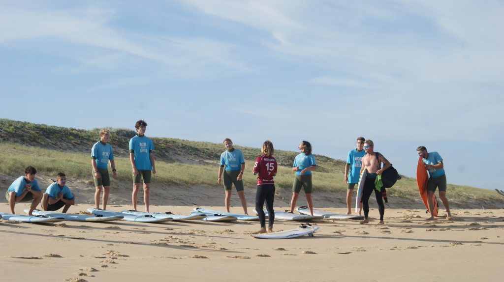 cours de surf perfectionnement en Vendée