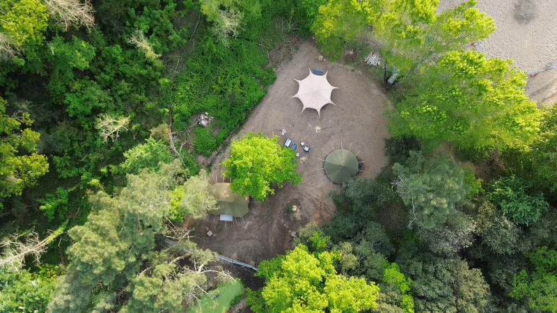 hébergement tipis en pleine nature à longeville
